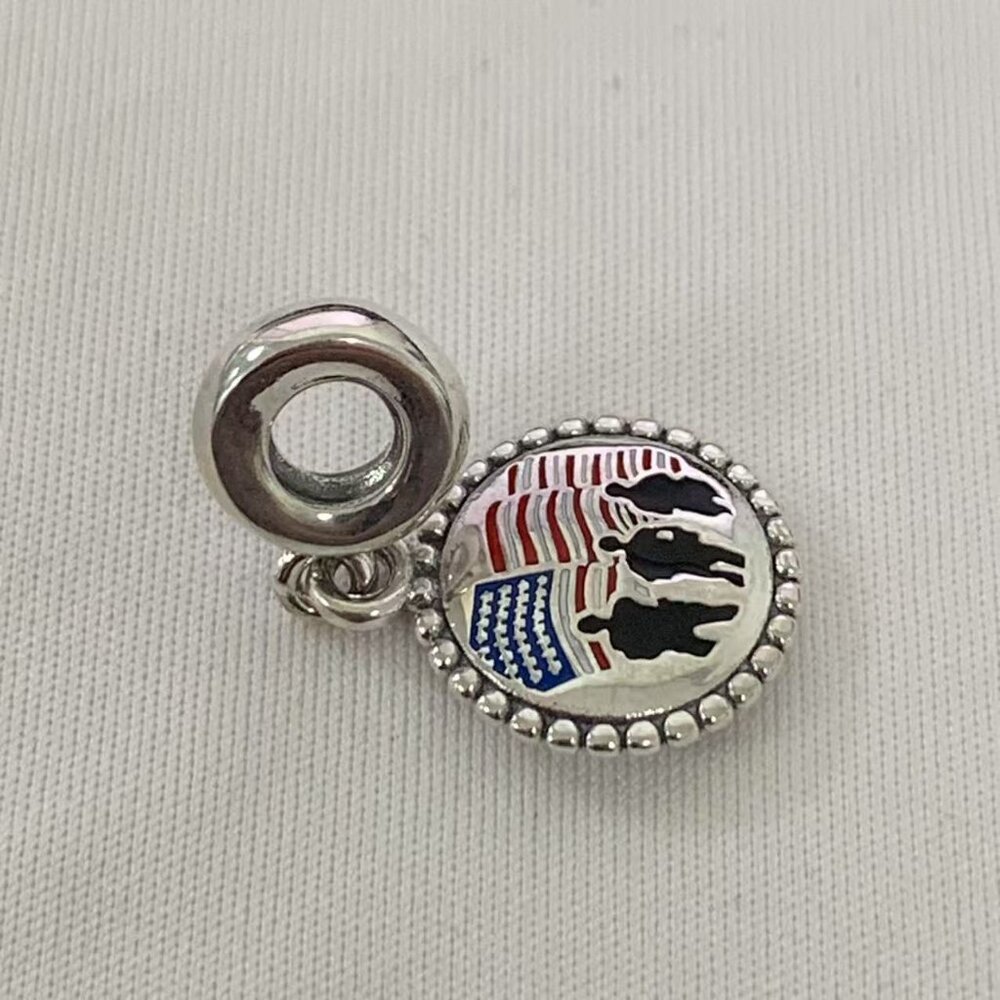 Pandora U.S. Army's Exclusive Charm, S925 Silver Bracelets - Picture 3 of 4